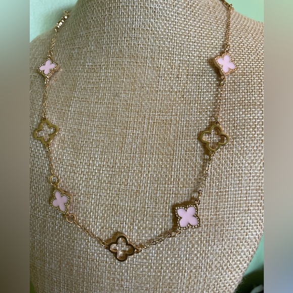 Elegant Gold and Pink Floral Necklace - Picture 5 of 7